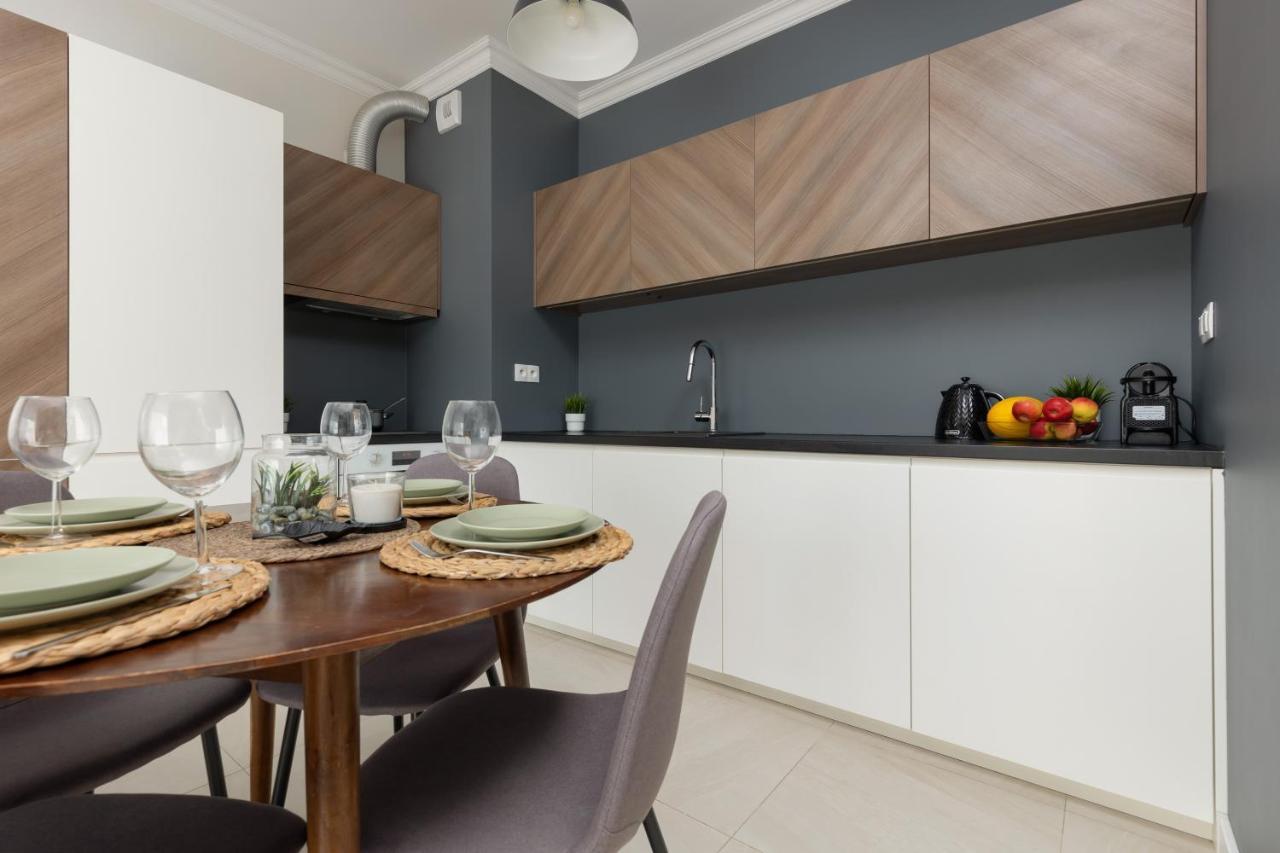 Lakeview Apartment Kapelanow Armii Krajowej By Noclegi Renters Варшава Екстериор снимка